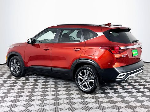 Used 2023 Kia Seltos S w/ Navigation Package FWD image 6