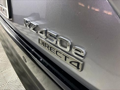 Used 2023 Lexus RZ 450e Premium image 9