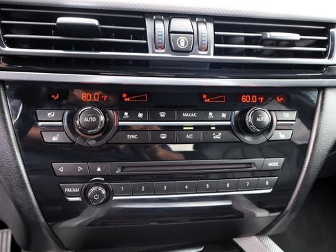Used 2014 BMW X5 xDrive50i AWD/4WD image 30