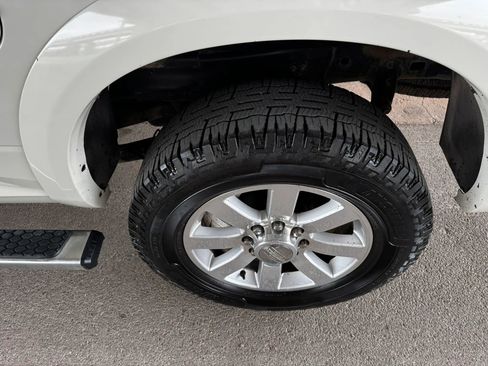 Used 2018 RAM 2500 Longhorn image 31