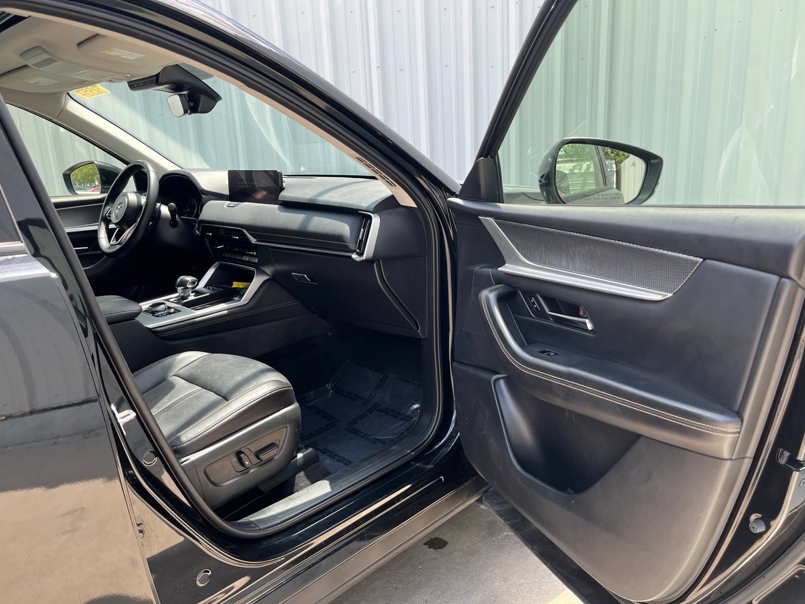 Certified 2025 MAZDA CX-90 3.3 Turbo w/ Preferred Package AWD/4WD image 17
