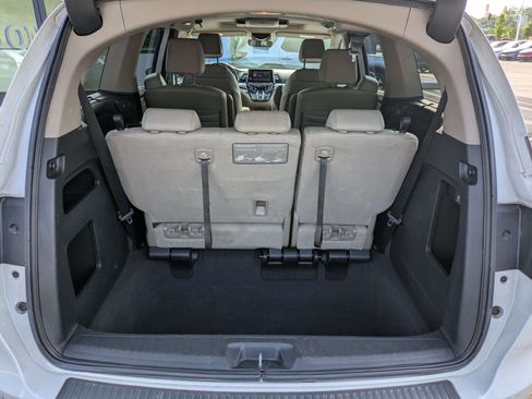 Certified 2022 Honda Odyssey Touring image 18