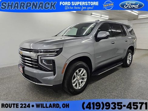 Used 2025 Chevrolet Tahoe LT AWD/4WD image 1