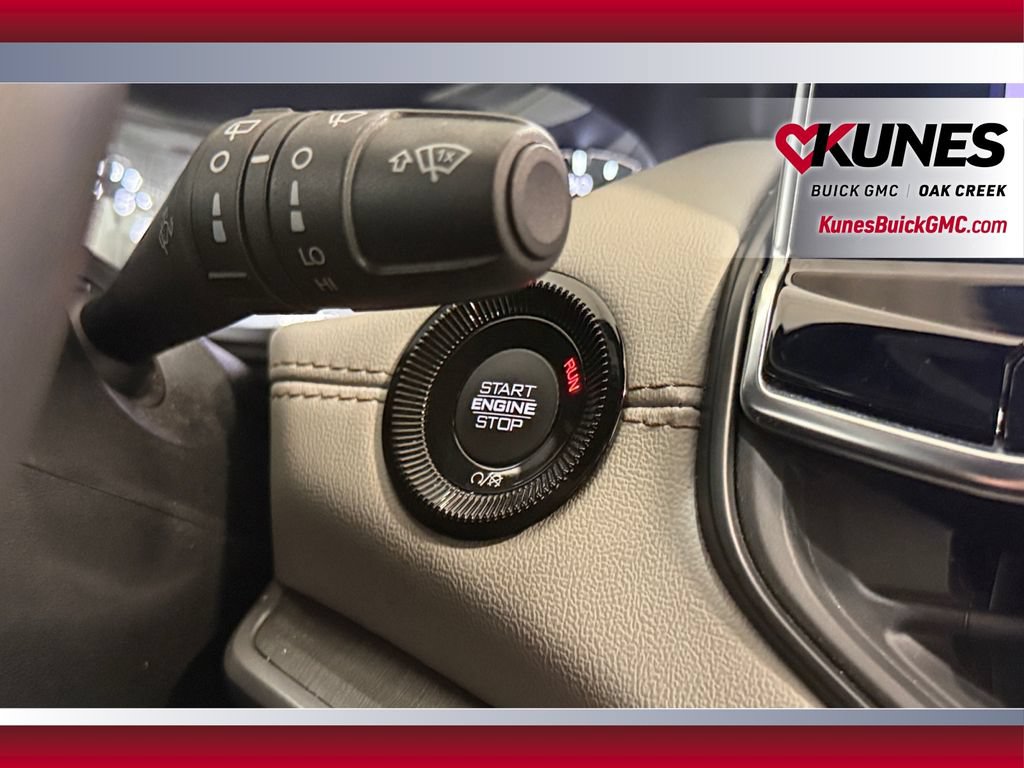Used 2025 Jeep Compass Limited AWD/4WD image 30