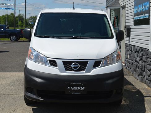 Used 2015 Nissan NV200 S w/ Back Door Glass Package image 8