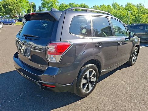 Used 2018 Subaru Forester 2.5i Limited AWD/4WD image 6