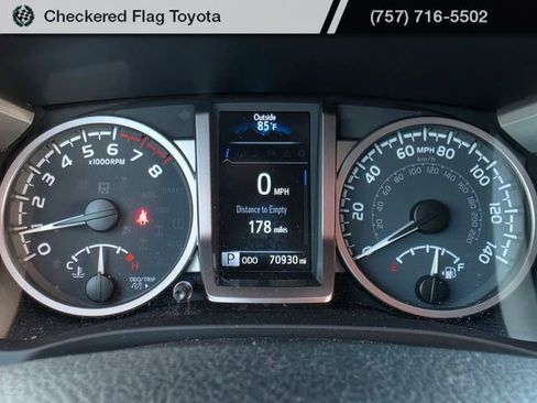 Used 2023 Toyota Tacoma Limited w/ Black Out Package (TMS) AWD/4WD image 14