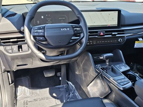 New 2026 Kia Sportage SX image 36