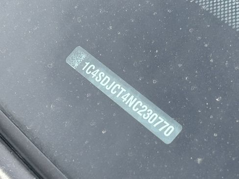 Used 2022 Dodge Durango R/T w/ Hemi Orange Plus Package image 14