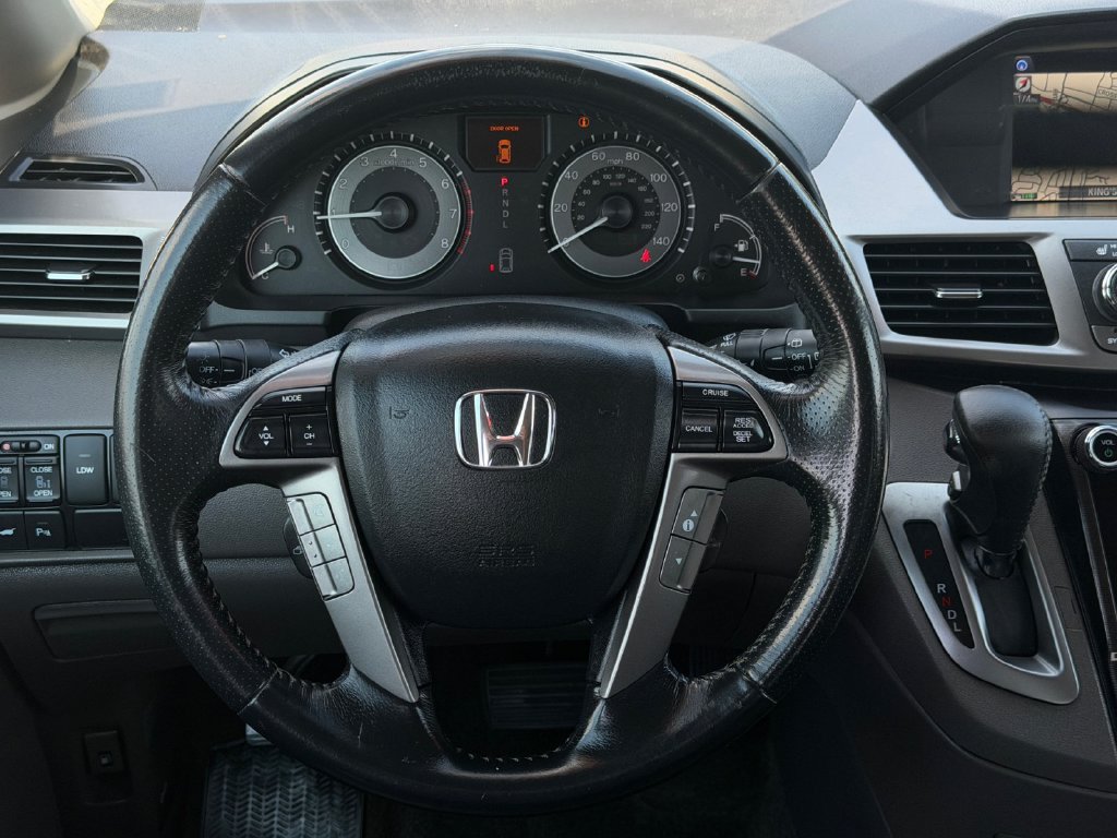 Used 2016 Honda Odyssey Touring Elite image 22