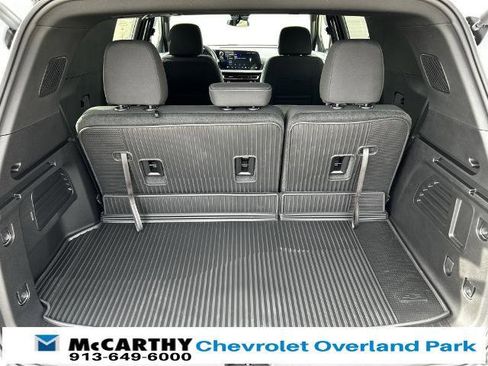 New 2026 Chevrolet Traverse LT image 24