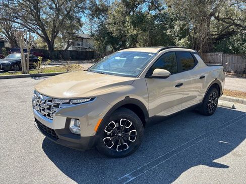 Used 2023 Hyundai Santa Cruz SEL w/ Activity Package image 2