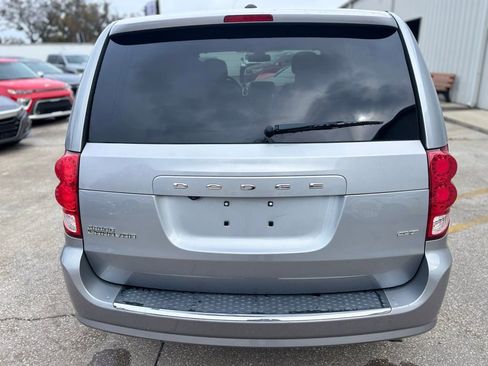 Used 2020 Dodge Grand Caravan GT FWD image 4