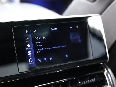 Used 2020 Bentley Flying Spur W12 image 72