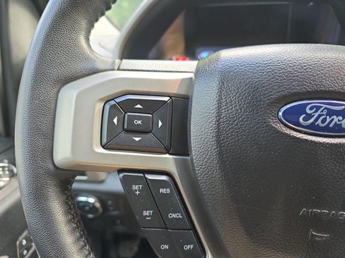 Used 2020 Ford F250 Lariat AWD/4WD image 14