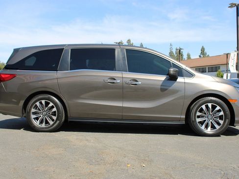 Used 2022 Honda Odyssey EX-L image 43