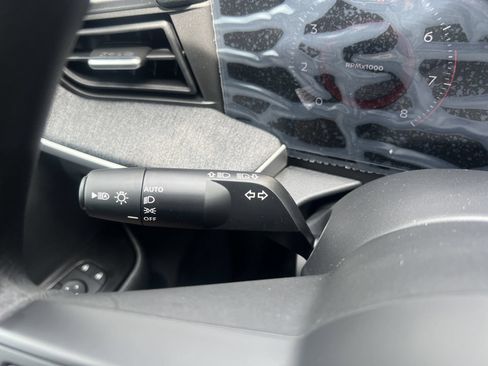 New 2026 Nissan Kicks SV FWD image 10