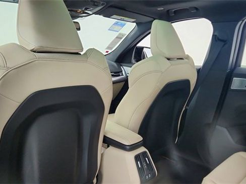 Used 2025 BMW X2 M35i image 31