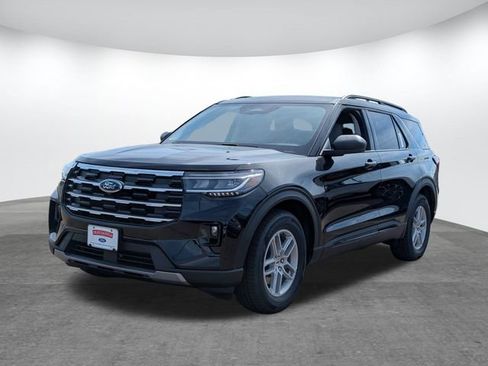 New 2026 Ford Explorer Active w/ Active Comfort Package image 6