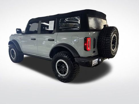 Used 2021 Ford Bronco Badlands AWD/4WD image 3