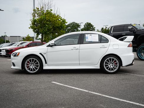 Used 2015 Mitsubishi Lancer Evolution GSR AWD/4WD image 7