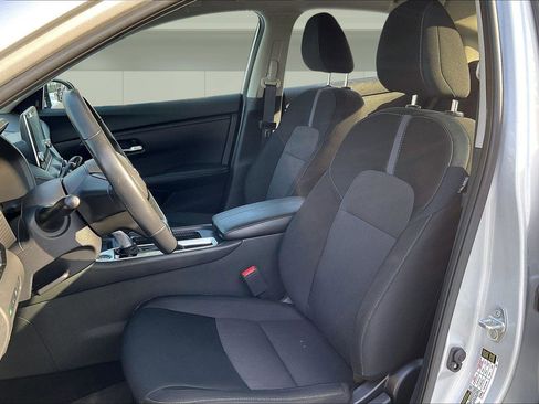 Used 2022 Nissan Sentra SV image 26