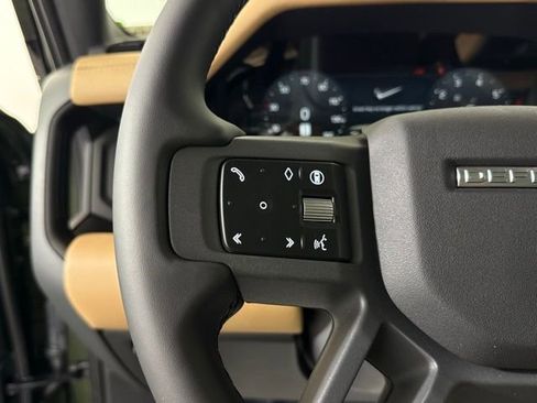 New 2026 Land Rover Defender 110 X-Dynamic SE image 38