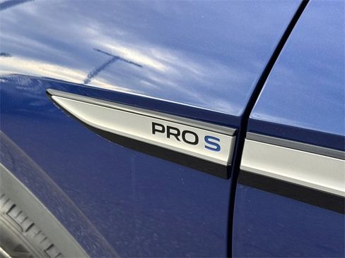 Certified 2022 Volkswagen ID.4 Pro S image 9