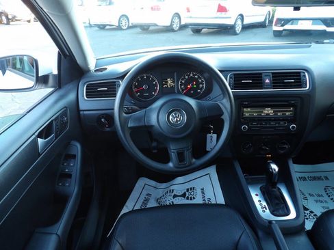 Used 2014 Volkswagen Jetta SE image 5