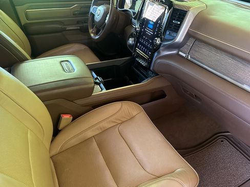 Used 2020 RAM 1500 Limited RWD image 19