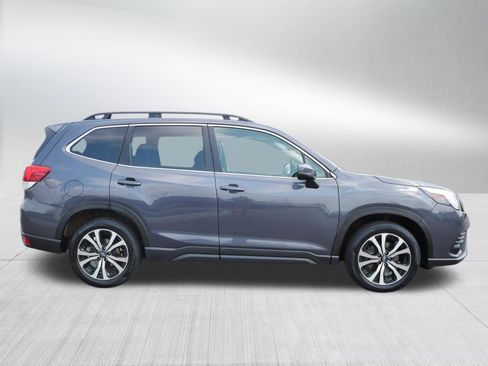 Used 2023 Subaru Forester Limited AWD/4WD image 8