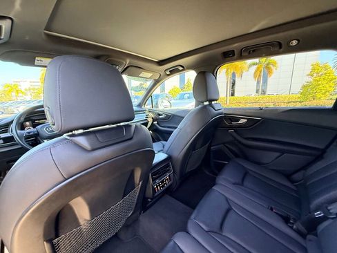 Used 2023 Audi Q7 Premium Plus image 19