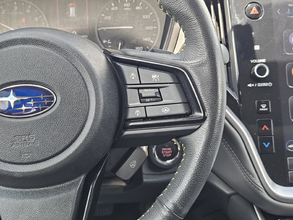 Used 2025 Subaru Outback Onyx Edition AWD/4WD image 30