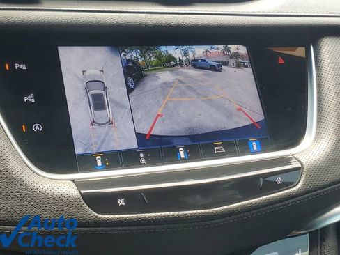 Certified 2024 Cadillac XT5 Premium Luxury w/ Technology Package FWD image 25