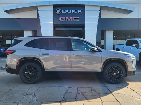 New 2026 Buick Enclave Sport Touring w/ Super Cruise Package image 3