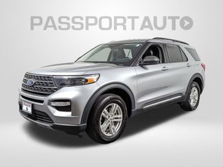 Used 2022 Ford Explorer XLT w/ Equipment Group 202A image 1
