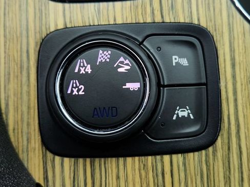 Used 2019 GMC Acadia Denali AWD/4WD image 21
