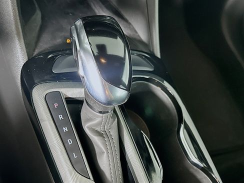 Used 2024 Buick Envista Sport Touring w/ Convenience I Package image 24