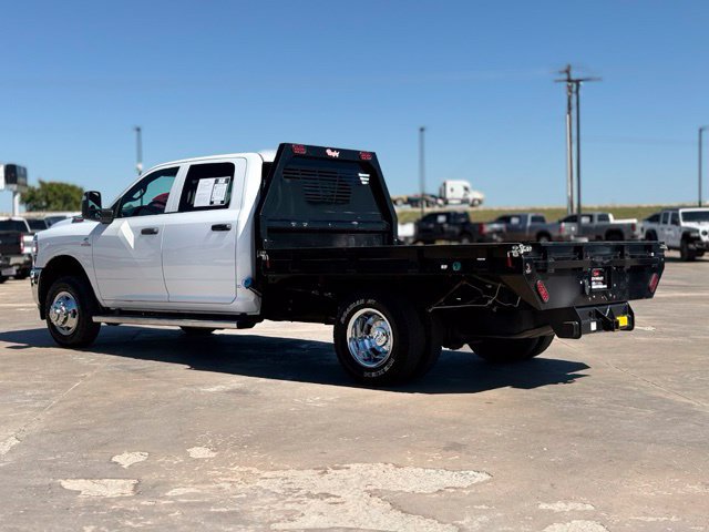Used 2024 RAM 3500 Tradesman w/ Chrome Appearance Group AWD/4WD image 6