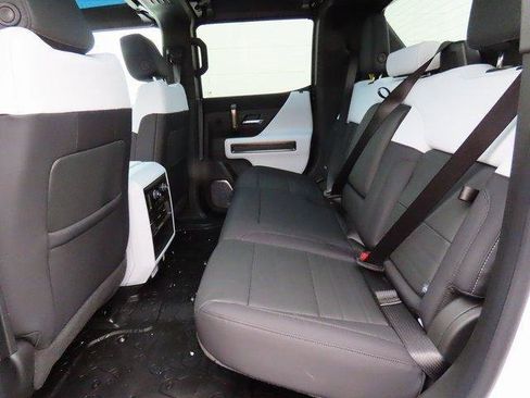 New 2025 GMC Hummer EV 3X w/ Battery Pack, 24 Module Pack image 26