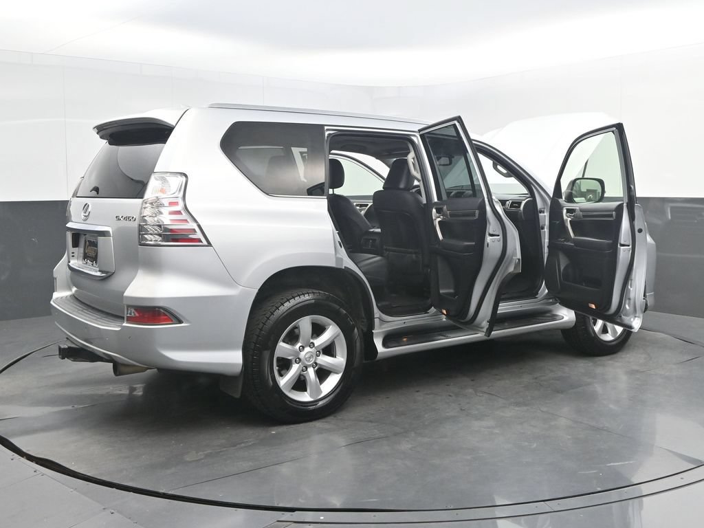 Used 2017 Lexus GX 460 w/ Navigation Package AWD/4WD image 51