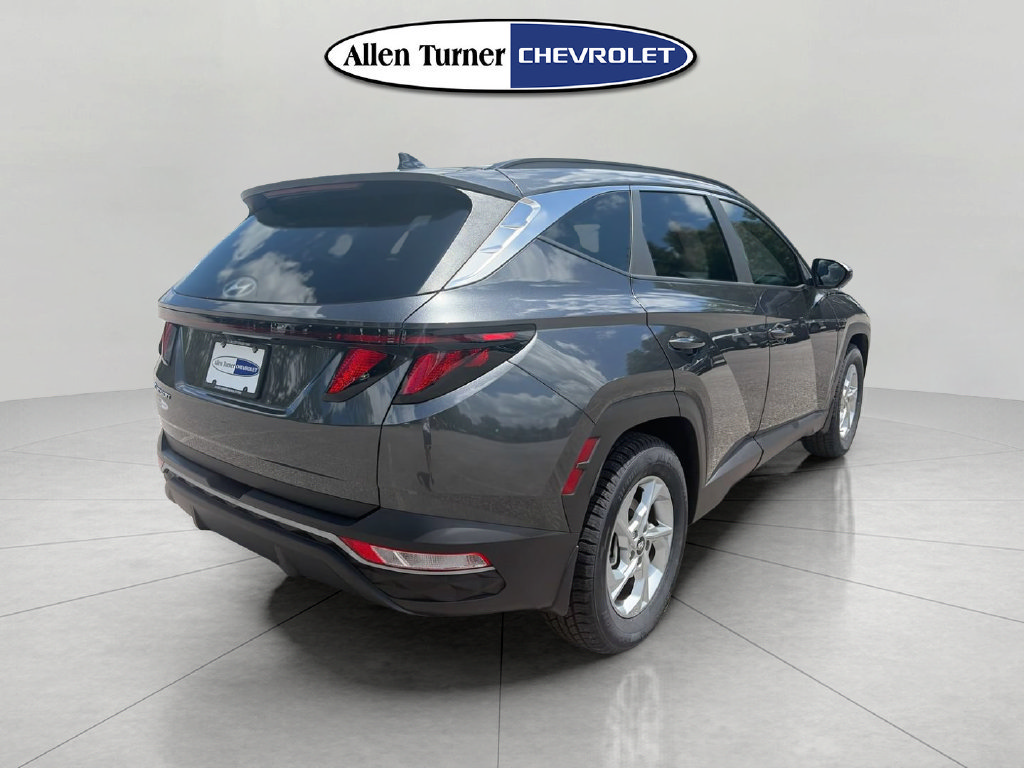 Used 2024 Hyundai Tucson SEL FWD image 4