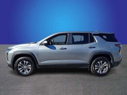 Used 2026 Chevrolet Equinox LT FWD image 7