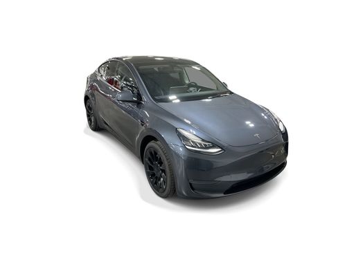 Certified 2023 Tesla Model Y AWD image 8