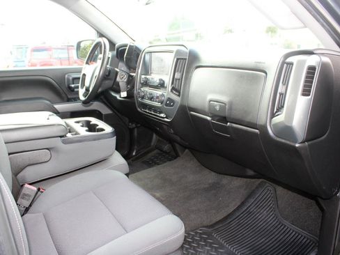 Used 2018 Chevrolet Silverado 1500 LT w/ All Star Edition image 15