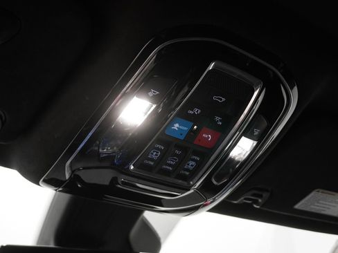 Used 2024 Jeep Grand Wagoneer L Series II w/ Quick Order Packagew 28T image 31