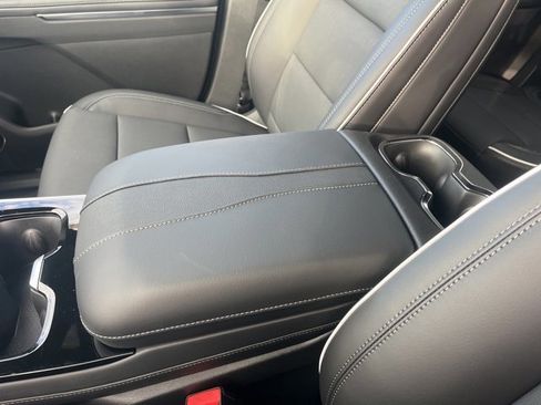 New 2026 Buick Enclave Preferred w/ Power Package image 30