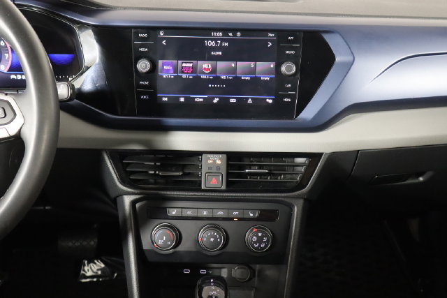 Used 2022 Volkswagen Taos SE FWD image 27