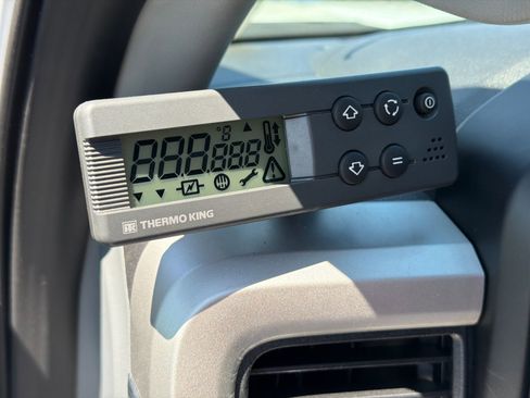 New 2026 Ford F250 XL w/ XL Chrome Package image 6