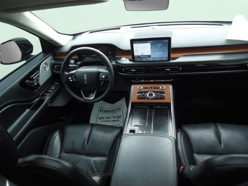 Used 2020 Lincoln Aviator Reserve w/ Equipment Group 202A AWD/4WD image 10